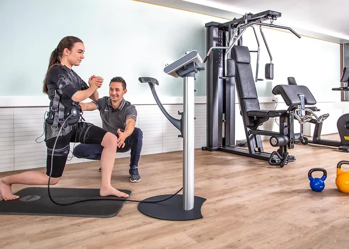 Geneva Hotels With Jacuzzi in Room