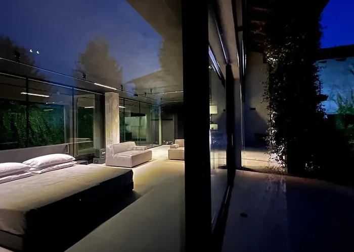 La Morra Hotels With Jacuzzi in Room