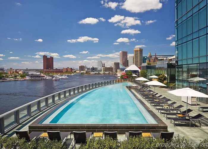Baltimore Hotels With Jacuzzi in Room